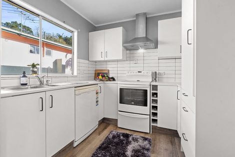 Photo of property in 2/159a Manuka Road, Bayview, Auckland, 0629