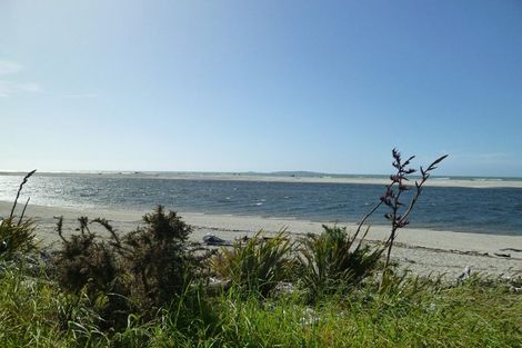 Photo of property in 46 Johnston Crescent, Haast, 7886