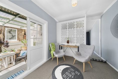 Photo of property in 69 Pine Avenue, Ebdentown, Upper Hutt, 5018