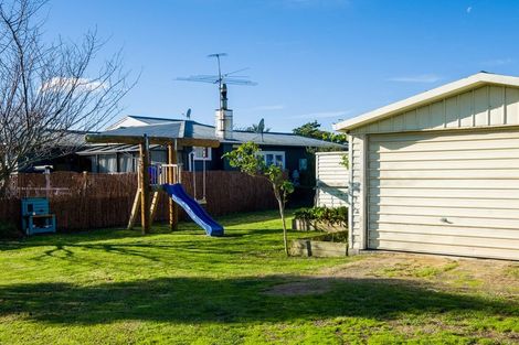 Photo of property in 1 Kiwi Street, Makaraka, Gisborne, 4010