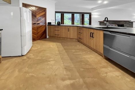 Photo of property in 135 Taiapa Road, Muriwai, Waimauku, 0881