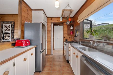 Photo of property in 1 Kamahi Terrace, Omori, Turangi, 3381
