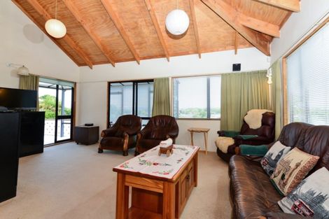 Photo of property in 30 Pohutukawa Drive, Pukete, Hamilton, 3200