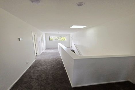 Photo of property in 41b Candia Road, Swanson, Auckland, 0614