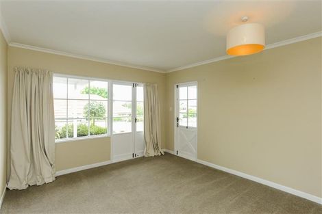 Photo of property in 1/18 Chambers Street, Havelock North, 4130