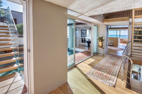 Photo of property in 31 Kitchener Road, Takapuna, Auckland, 0622