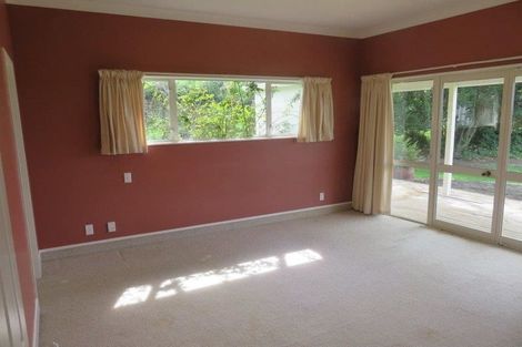 Photo of property in 69 Pirau Road, Fernhill, Napier, 4183