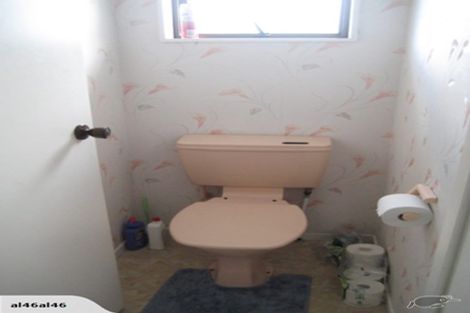 Photo of property in 1/116 Bradbury Road, Botany Downs, Auckland, 2010