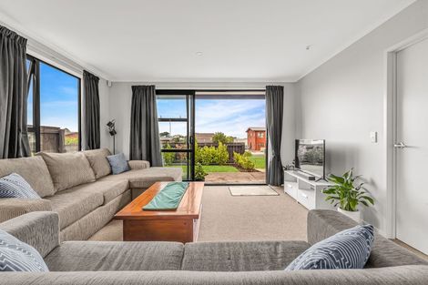 Photo of property in 94b Banks Street, Marfell, New Plymouth, 4310