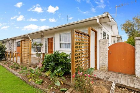 Photo of property in 11 Ajax Place, Highbury, Palmerston North, 4412