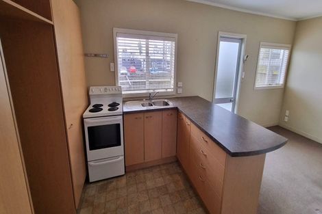 Photo of property in 38 May Street, Mount Maunganui, 3116