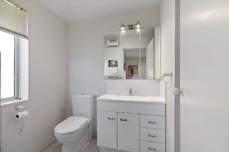 Photo of property in 4 Omanu Court, Mount Maunganui, 3116