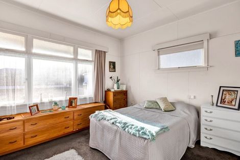 Photo of property in 30 Argyle Street, Hawera, 4610