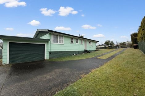 Photo of property in 98 Arawa Crescent, Tokoroa, 3420