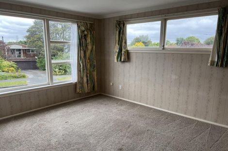 Photo of property in 25 Oakfield Street, Burnside, Christchurch, 8053