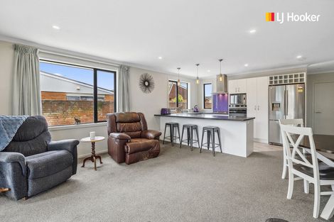 Photo of property in 35 Thorn Street, Caversham, Dunedin, 9012