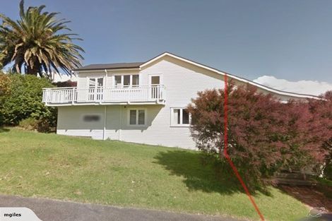Photo of property in 328 Glenfield Road, Glenfield, Auckland, 0629