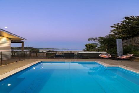 Photo of property in 13 Ariel Place, Snells Beach, 0920