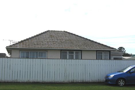 Photo of property in 41 Tongariro Street, Castlecliff, Whanganui, 4501