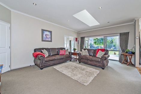 Photo of property in 74 Stott Drive, Darfield, 7571