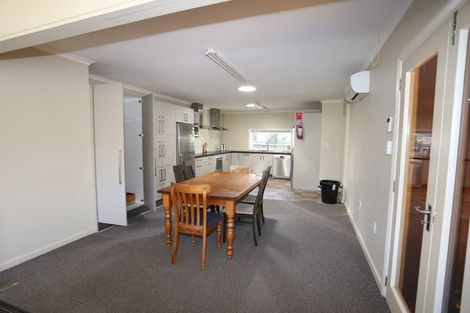 Photo of property in 126 Waimairi Road, Ilam, Christchurch, 8041