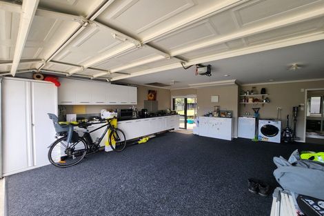 Photo of property in 3 Beros Place, Flat Bush, Auckland, 2016