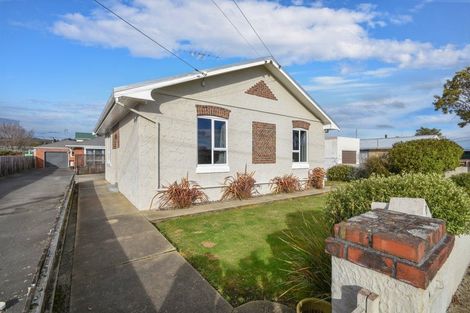 Photo of property in 12 Severn Street, Green Island, Dunedin, 9018