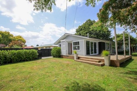 Photo of property in 28 Pulham Crescent, Queenwood, Hamilton, 3210