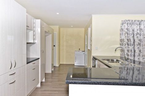 Photo of property in 10 Larnach Street, St Andrews, Hamilton, 3200