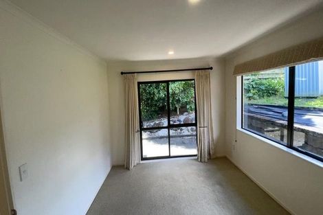 Photo of property in 2/16 Roberts Road, Glenfield, Auckland, 0629