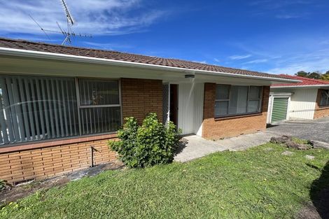 Photo of property in 2/52 Bentley Avenue, Glenfield, Auckland, 0629