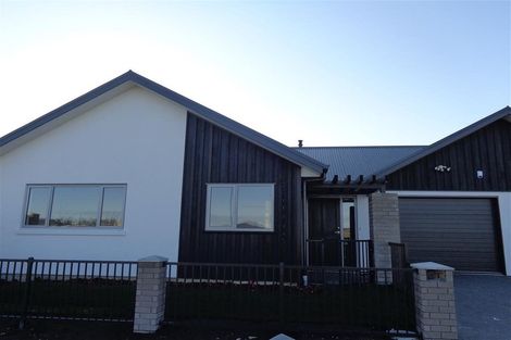 Photo of property in 19 Farnborough Way, Rolleston, 7615