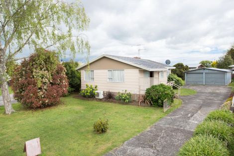 Photo of property in 8 Blomfield Street, Nawton, Hamilton, 3200