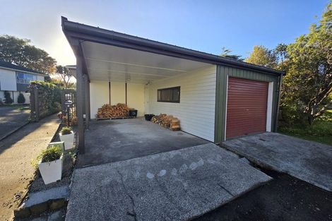 Photo of property in 1 Cedar Court, Whitby, Porirua, 5024