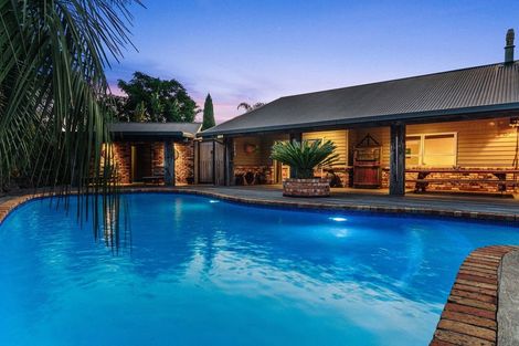 Photo of property in 632 Kara Road, Kokopu, Whangarei, 0179