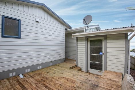 Photo of property in 33 Queen Street, Brighton, Dunedin, 9035