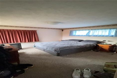 Photo of property in 34a Mark Edward Drive, Half Moon Bay, Auckland, 2012