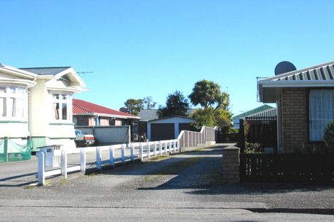 Photo of property in 2/70 Shakespeare Street, Greymouth, 7805
