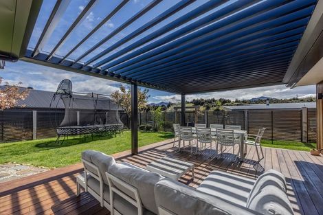 Photo of property in 63 Minaret Ridge, Wanaka, 9305