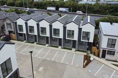 Photo of property in 21 Whai Hua Lane, Mangere Bridge, Auckland, 2022