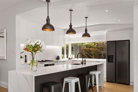 Photo of property in 112 Knowles Street, St Albans, Christchurch, 8052