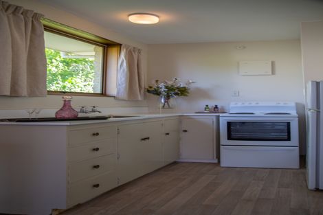 Photo of property in 2/4 Quinton Place, Bishopdale, Christchurch, 8053