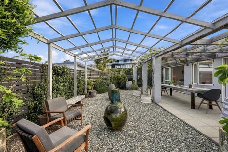 Photo of property in 33 Lax Crescent, Leigh, 0985