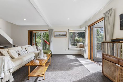 Photo of property in 115 Onemana Drive, Onemana, Whangamata, 3691