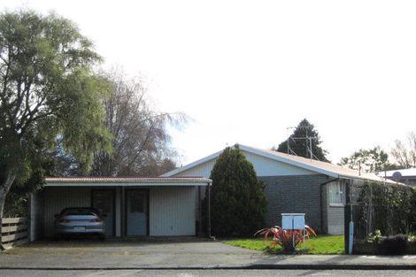 Photo of property in 63b Hillary Street, Winton, 9720