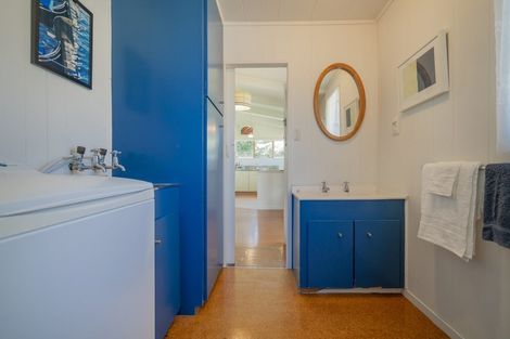 Photo of property in 13 Wigmore Crescent, Hahei, Whitianga, 3591