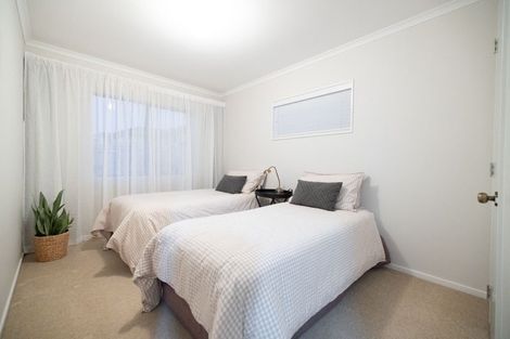 Photo of property in 18 Vanderbilt Place, Welcome Bay, Tauranga, 3112