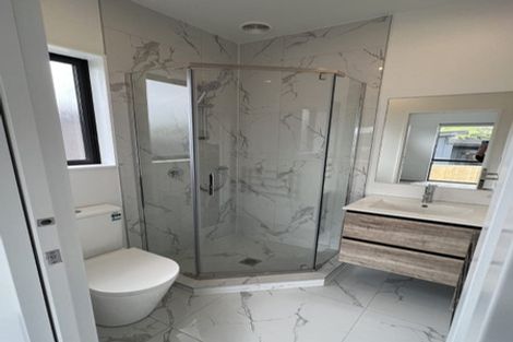 Photo of property in 9 Rongomai Street, Helensville, 0800