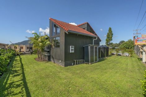 Photo of property in 8 Grey Avenue, Tairua, 3508
