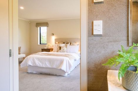 Photo of property in 100 Mount Taylor Drive, Feilding, 4775